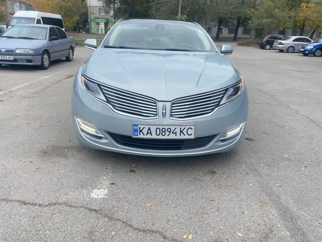Серый Линкольн МКЗ, объемом двигателя 2 л и пробегом 216 тыс. км за 11488 $, фото 1 на Automoto.ua