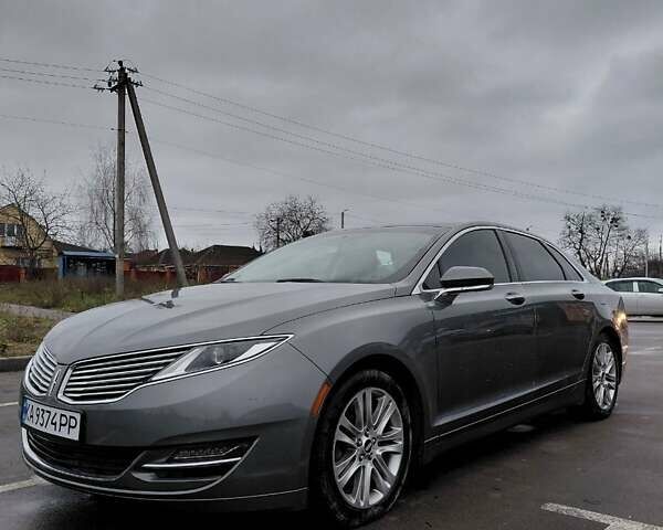 Серый Линкольн МКЗ, объемом двигателя 2 л и пробегом 240 тыс. км за 11000 $, фото 1 на Automoto.ua