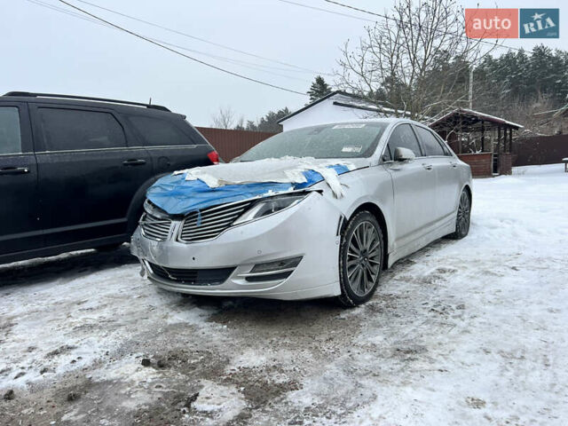 Серый Линкольн МКЗ, объемом двигателя 2 л и пробегом 126 тыс. км за 9900 $, фото 1 на Automoto.ua
