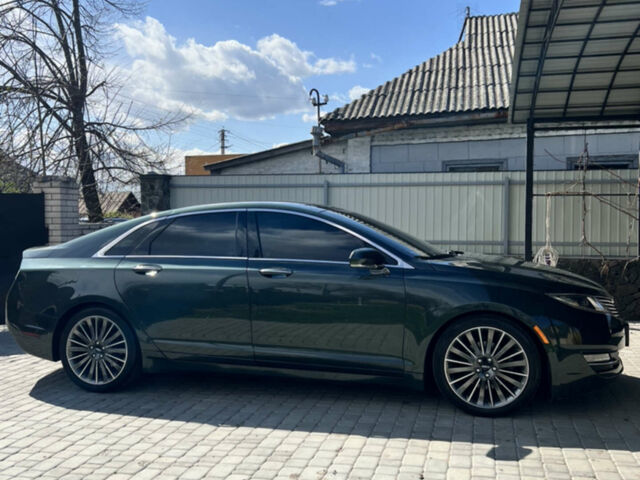 Сірий Лінкольн MKZ, об'ємом двигуна 2 л та пробігом 116 тис. км за 12000 $, фото 1 на Automoto.ua