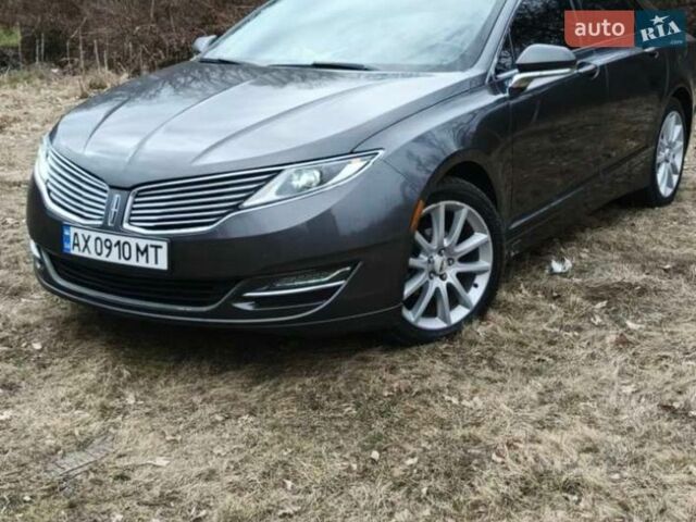 Серый Линкольн МКЗ, объемом двигателя 2 л и пробегом 295 тыс. км за 11400 $, фото 1 на Automoto.ua
