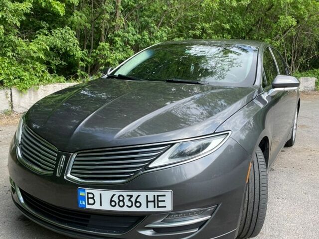 Сірий Лінкольн MKZ, об'ємом двигуна 2 л та пробігом 141 тис. км за 15500 $, фото 1 на Automoto.ua