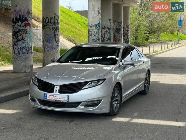 Серый Линкольн МКЗ, объемом двигателя 2 л и пробегом 180 тыс. км за 8999 $, фото 1 на Automoto.ua