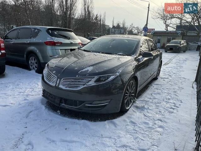 Серый Линкольн МКЗ, объемом двигателя 2 л и пробегом 218 тыс. км за 12999 $, фото 1 на Automoto.ua