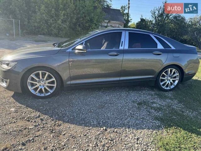 Сірий Лінкольн MKZ, об'ємом двигуна 2 л та пробігом 154 тис. км за 14900 $, фото 1 на Automoto.ua