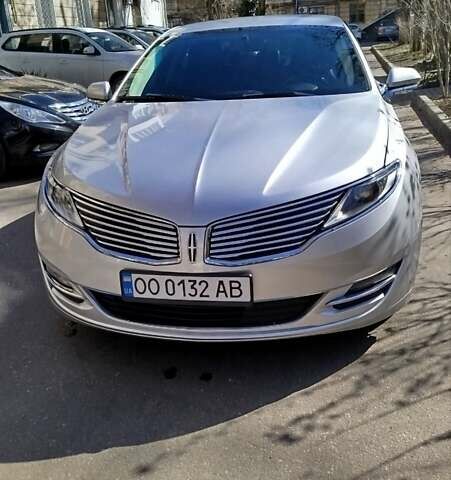 Сірий Лінкольн MKZ, об'ємом двигуна 2 л та пробігом 146 тис. км за 14500 $, фото 1 на Automoto.ua