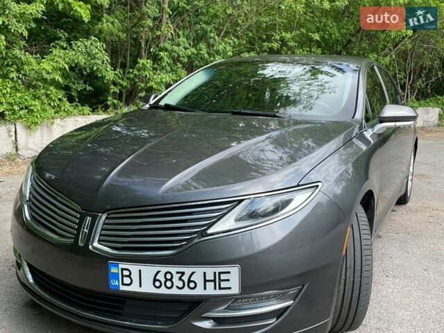 Серый Линкольн МКЗ, объемом двигателя 2 л и пробегом 141 тыс. км за 15500 $, фото 1 на Automoto.ua