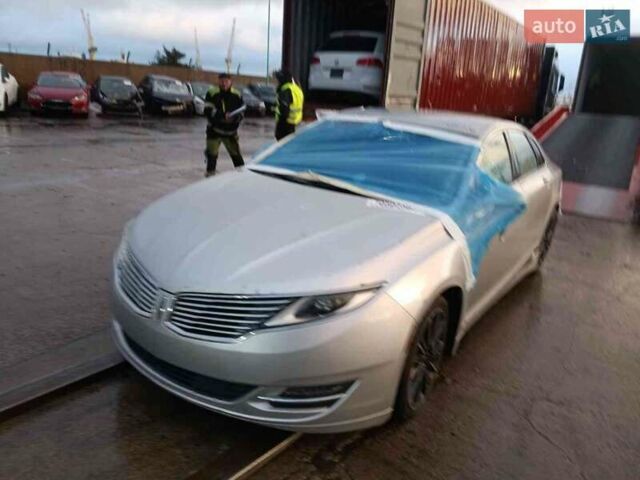 Серый Линкольн МКЗ, объемом двигателя 2 л и пробегом 200 тыс. км за 7650 $, фото 1 на Automoto.ua