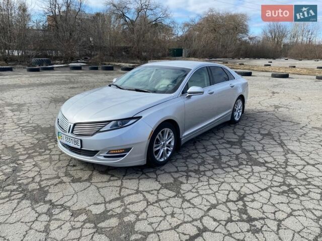 Серый Линкольн МКЗ, объемом двигателя 2 л и пробегом 175 тыс. км за 15000 $, фото 1 на Automoto.ua