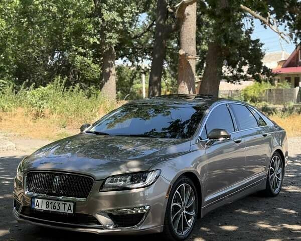 Серый Линкольн МКЗ, объемом двигателя 2 л и пробегом 51 тыс. км за 18500 $, фото 1 на Automoto.ua