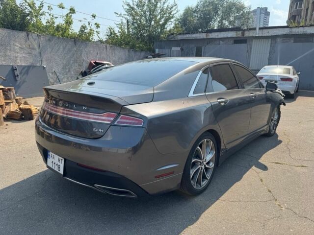Сірий Лінкольн MKZ, об'ємом двигуна 0 л та пробігом 110 тис. км за 343 $, фото 1 на Automoto.ua