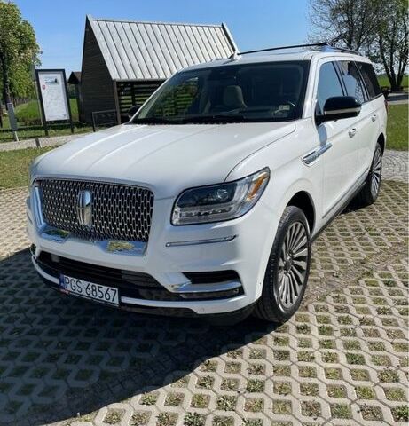 Білий Лінкольн Navigator, об'ємом двигуна 0 л та пробігом 31 тис. км за 88442 $, фото 1 на Automoto.ua