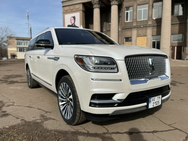 Білий Лінкольн Navigator, об'ємом двигуна 3.5 л та пробігом 17 тис. км за 65000 $, фото 1 на Automoto.ua