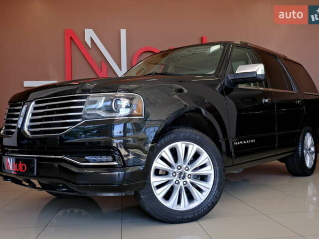 Черный Линкольн Навигатор, объемом двигателя 0 л и пробегом 38 тыс. км за 22900 $, фото 1 на Automoto.ua