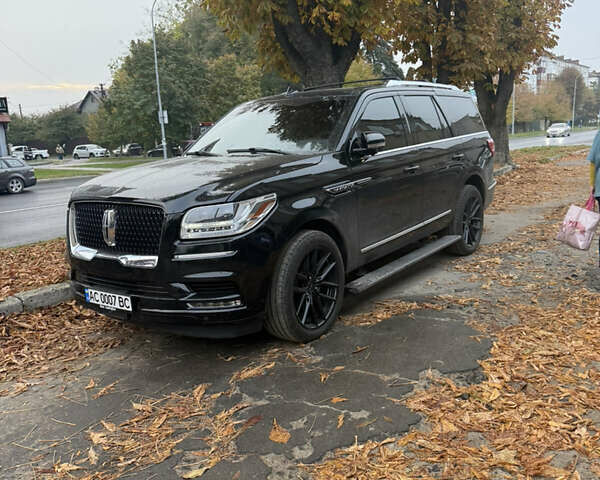 Черный Линкольн Навигатор, объемом двигателя 3.5 л и пробегом 73 тыс. км за 47500 $, фото 1 на Automoto.ua