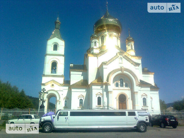 Білий Лінкольн Town Car, об'ємом двигуна 6.2 л та пробігом 80 тис. км за 77000 $, фото 1 на Automoto.ua