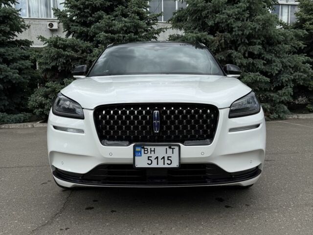 Білий Лінкольн Corsair, об'ємом двигуна 2.5 л та пробігом 16 тис. км за 33880 $, фото 1 на Automoto.ua