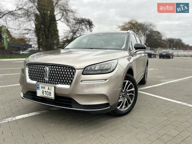 Бежевый Линкольн Corsair, объемом двигателя 2 л и пробегом 63 тыс. км за 25000 $, фото 1 на Automoto.ua