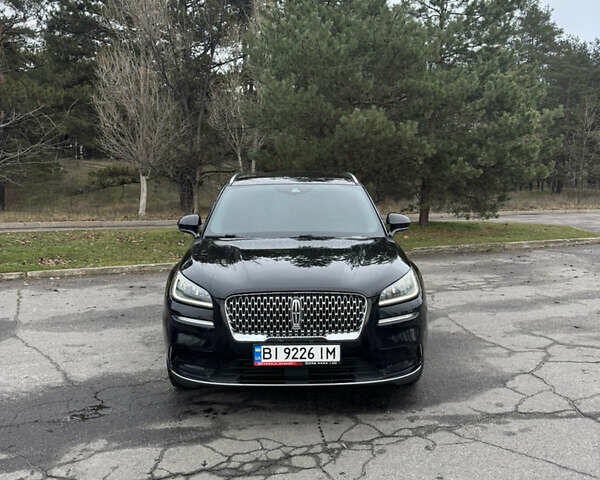 Черный Линкольн Corsair, объемом двигателя 2 л и пробегом 152 тыс. км за 20100 $, фото 1 на Automoto.ua