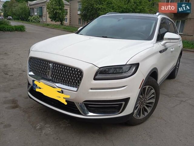 Белый Линкольн Nautilus, объемом двигателя 2 л и пробегом 113 тыс. км за 24000 $, фото 1 на Automoto.ua
