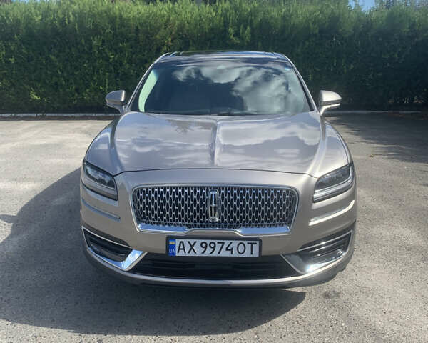 Бежевый Линкольн Nautilus, объемом двигателя 2 л и пробегом 116 тыс. км за 23900 $, фото 1 на Automoto.ua