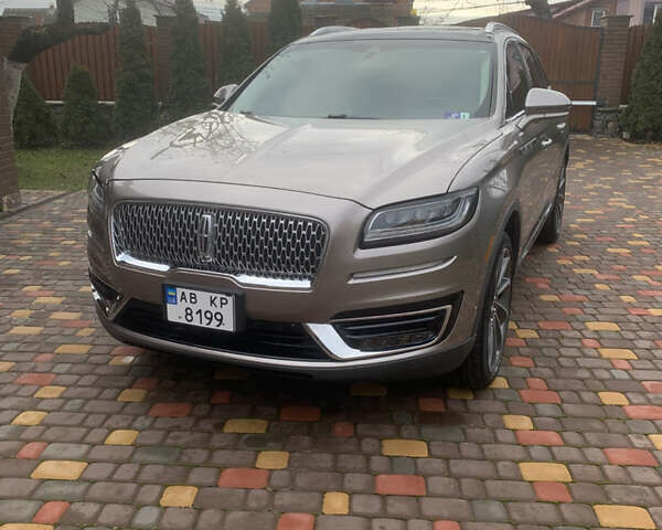 Линкольн Nautilus, объемом двигателя 2 л и пробегом 45 тыс. км за 28500 $, фото 1 на Automoto.ua