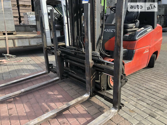 Червоний Лінде H30Т, об'ємом двигуна 2 л та пробігом 15 тис. км за 11000 $, фото 1 на Automoto.ua