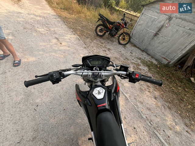 Черный Лонкин 250CC, объемом двигателя 0.25 л и пробегом 8 тыс. км за 1500 $, фото 1 на Automoto.ua