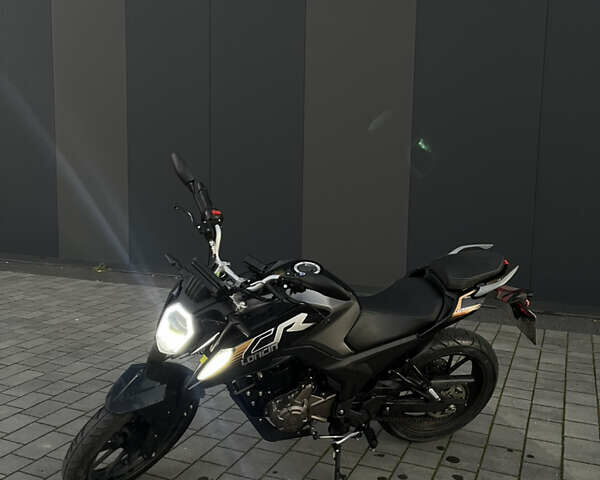 Черный Лонкин LX250-15 CR4, объемом двигателя 0.25 л и пробегом 10 тыс. км за 1850 $, фото 1 на Automoto.ua