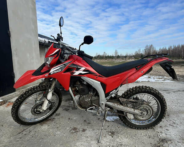 Лонкин LX 250GS-2A, объемом двигателя 0 л и пробегом 1 тыс. км за 1990 $, фото 1 на Automoto.ua