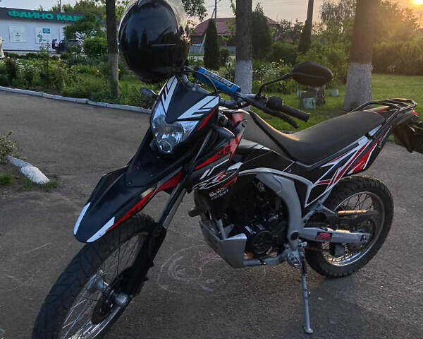 Черный Лонкин LX 250GY-3, объемом двигателя 0.22 л и пробегом 7 тыс. км за 1550 $, фото 1 на Automoto.ua