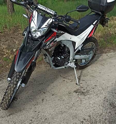 Черный Лонкин LX 250GY-3, объемом двигателя 0.22 л и пробегом 2 тыс. км за 1700 $, фото 1 на Automoto.ua