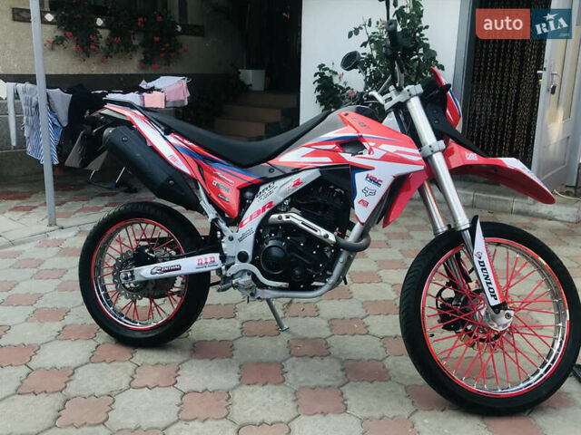 Червоний Лонкін LX 250GY-3, об'ємом двигуна 0 л та пробігом 9 тис. км за 1700 $, фото 1 на Automoto.ua