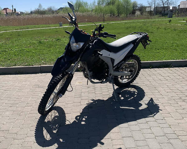 Лонкин LX 250GY-3, объемом двигателя 0.25 л и пробегом 3 тыс. км за 1150 $, фото 1 на Automoto.ua