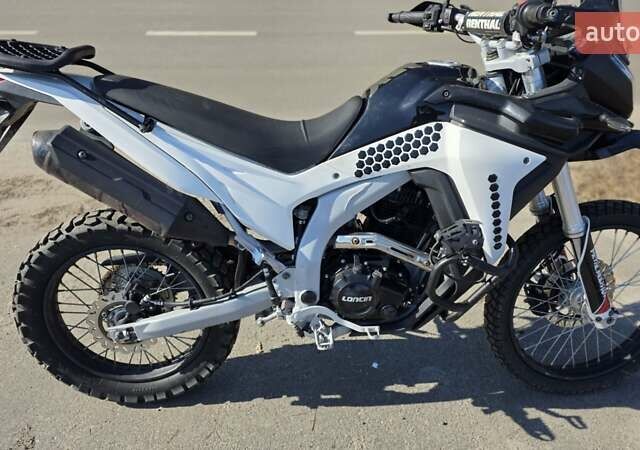 Белый Лонкин LX 250GY-3G, объемом двигателя 0.25 л и пробегом 1 тыс. км за 1390 $, фото 1 на Automoto.ua