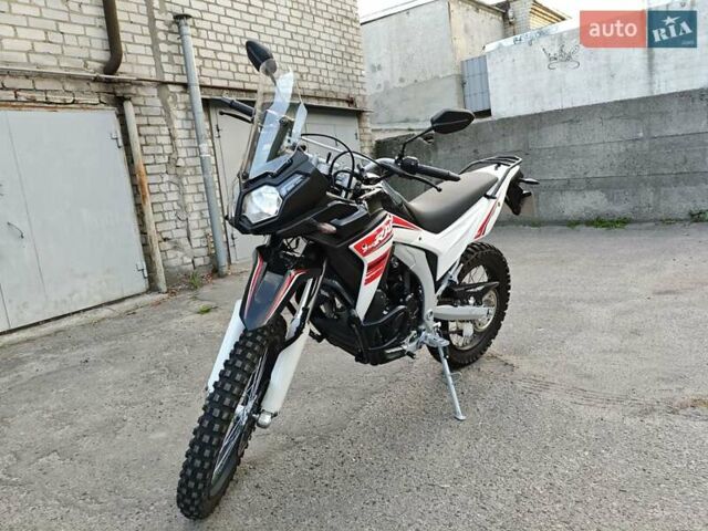 Черный Лонкин LX 250GY-3G, объемом двигателя 0.25 л и пробегом 2 тыс. км за 1650 $, фото 1 на Automoto.ua