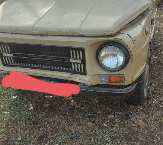 Желтый ЛуАЗ 402, объемом двигателя 0 л и пробегом 30 тыс. км за 1120 $, фото 1 на Automoto.ua