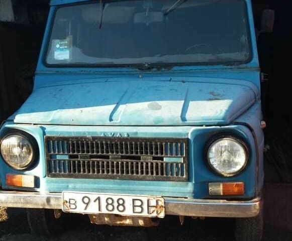 Синий ЛуАЗ 969М, объемом двигателя 1.2 л и пробегом 52 тыс. км за 379 $, фото 1 на Automoto.ua