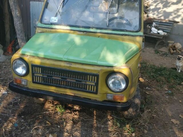Зеленый ЛуАЗ 969М, объемом двигателя 1.2 л и пробегом 30 тыс. км за 591 $, фото 1 на Automoto.ua