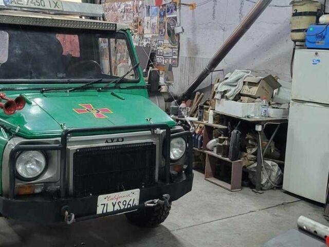 Зеленый ЛуАЗ 969 Волинь, объемом двигателя 2 л и пробегом 1000 тыс. км за 5000 $, фото 1 на Automoto.ua