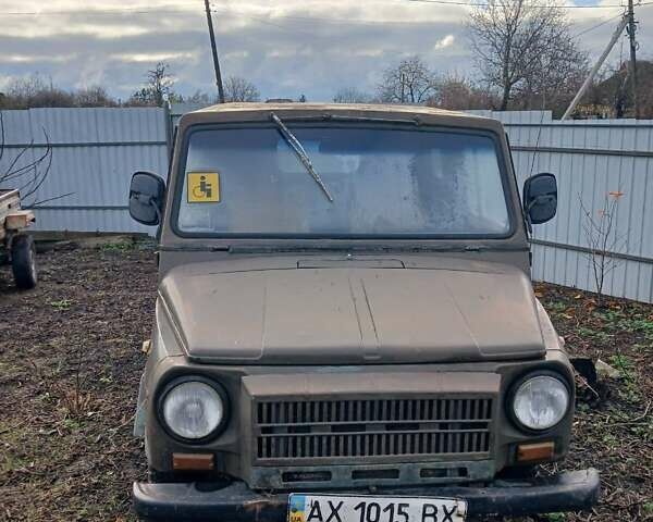 Зелений ЛуАЗ 969 Волинь, об'ємом двигуна 1.2 л та пробігом 74 тис. км за 1400 $, фото 1 на Automoto.ua