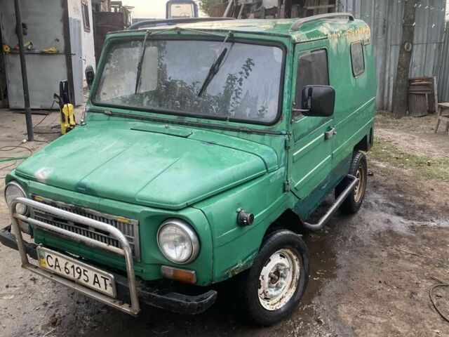 Зелений ЛуАЗ 969 Волинь, об'ємом двигуна 1.2 л та пробігом 100 тис. км за 800 $, фото 1 на Automoto.ua