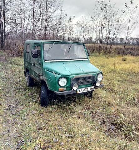 Зелений ЛуАЗ 969, об'ємом двигуна 1.2 л та пробігом 1 тис. км за 708 $, фото 1 на Automoto.ua