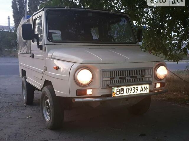 Белый ЛуАЗ 969М, объемом двигателя 1.4 л и пробегом 1 тыс. км за 700 $, фото 1 на Automoto.ua