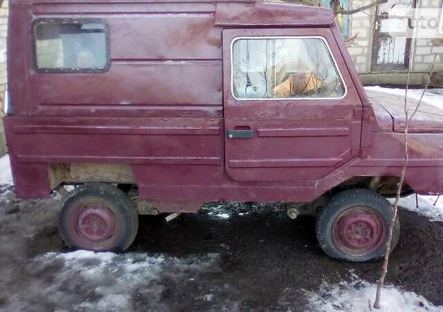 Червоний ЛуАЗ 969М, об'ємом двигуна 1.2 л та пробігом 20 тис. км за 550 $, фото 1 на Automoto.ua