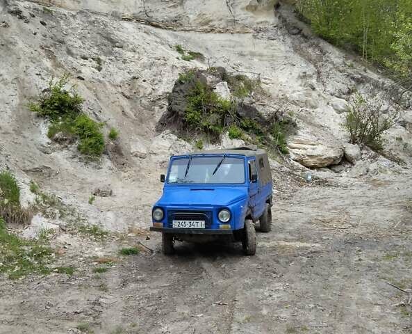 Синий ЛуАЗ 969М, объемом двигателя 1.2 л и пробегом 100 тыс. км за 999 $, фото 1 на Automoto.ua