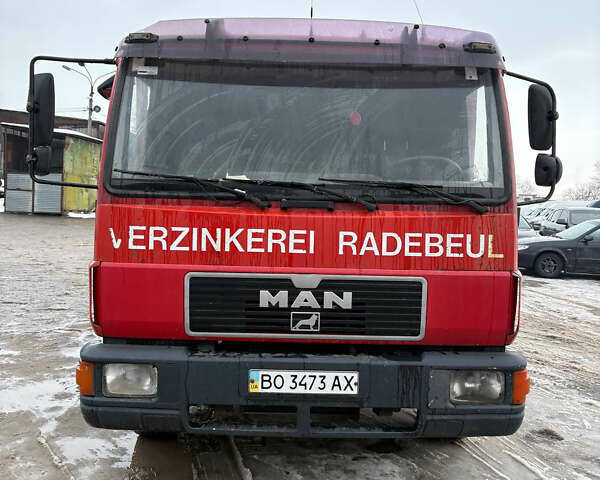 Красный МАН 10.153, объемом двигателя 4.58 л и пробегом 773 тыс. км за 9900 $, фото 1 на Automoto.ua