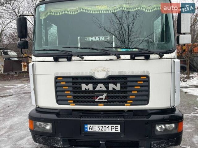 Белый МАН 14.285, объемом двигателя 6.87 л и пробегом 9 тыс. км за 13000 $, фото 1 на Automoto.ua