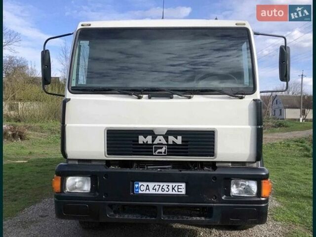 Белый МАН 18.224, объемом двигателя 6.87 л и пробегом 280 тыс. км за 21000 $, фото 1 на Automoto.ua