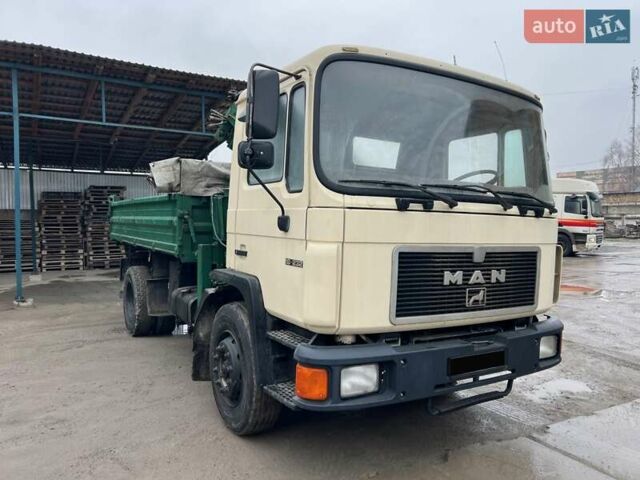 Белый МАН 18.232, объемом двигателя 6.87 л и пробегом 373 тыс. км за 30500 $, фото 1 на Automoto.ua